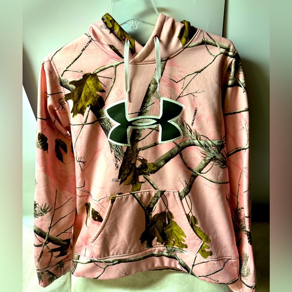 Under Armour Tops - Under Armour Pink and Green Camo Hoodie